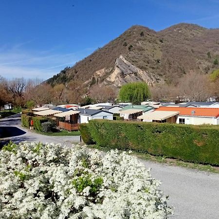 Camping Du Bourg Digne-les-Bains ภายนอก รูปภาพ