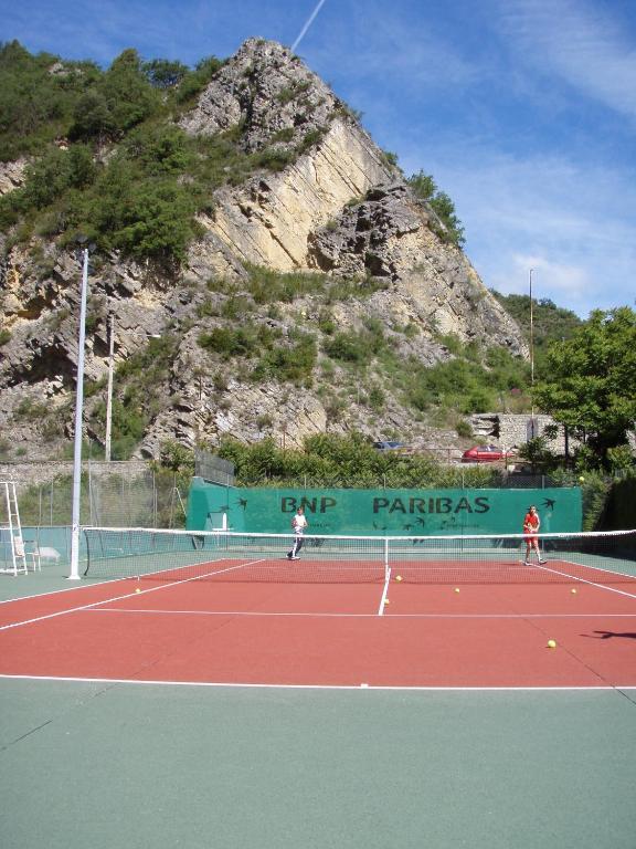 Camping Du Bourg Digne-les-Bains ภายนอก รูปภาพ