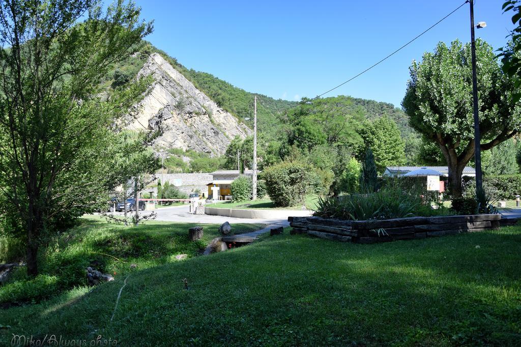 Camping Du Bourg Digne-les-Bains ภายนอก รูปภาพ